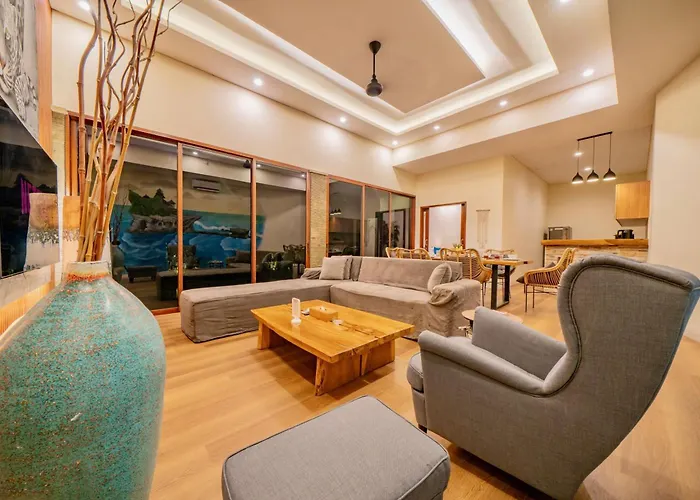 Villa Paradise *